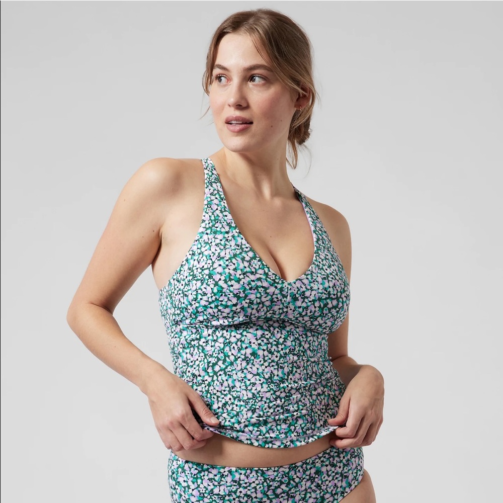 NWT Plunge Tankini D-DD